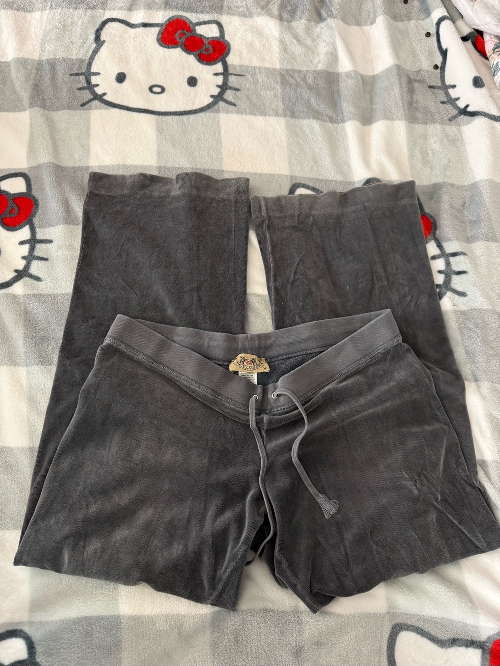 Vintage Juicy Couture Gray Velour Joggers with Drawstring size M Y2K style